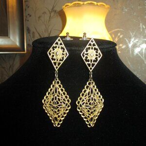 Vintage Lattice Brushed Goldtone Earrings/70's